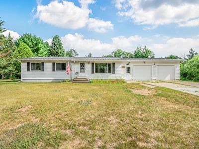 20290 Eleven Mile Rd