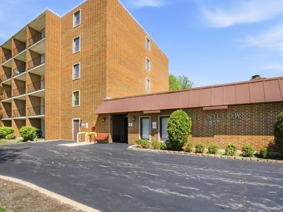 255 S West Ave APT 310