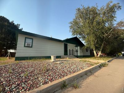 114 Linden Dr