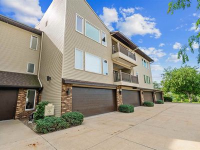 1580 Matterhorn Dr NE