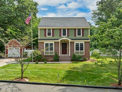 3 Forest St