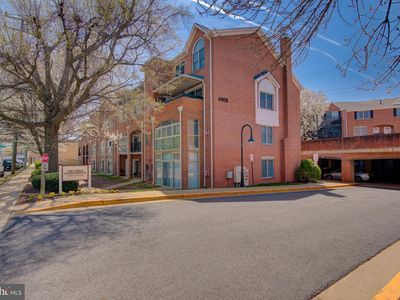 6908 Fairfax Dr Unit 100