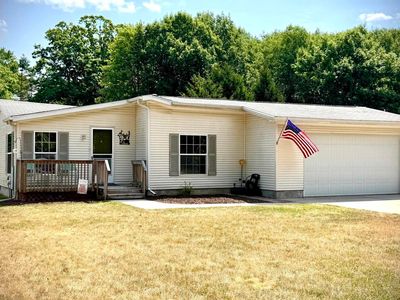 Property at 1022 Duquesa Dr, Lake Isabella, MI