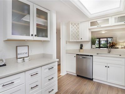 4957 Pepper CIR #C104