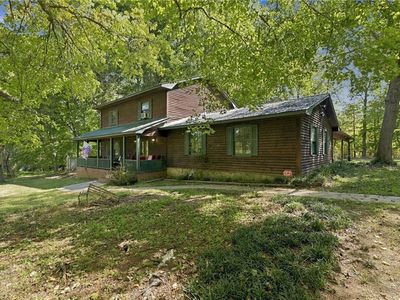 2321 Race Track Rd