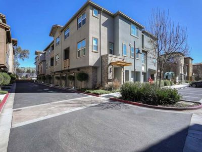 2418 Stearman Ln UNIT 4