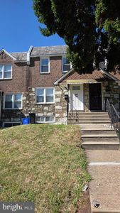 116 E Cheltenham Ave
