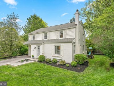 245 Barcladen Cir