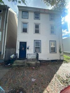 Property at 526 Lamberton St, Trenton, NJ