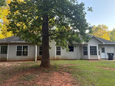 115 Spring Valley Way