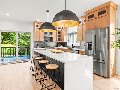 2022 Van Cortlandt Circle