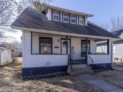 709 North Garfield Avenue