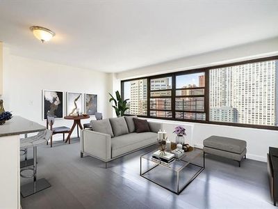 135 Montgomery St APT 21H