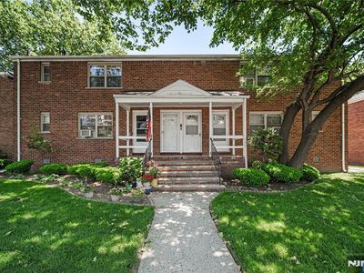 1244 Inwood Ter #B