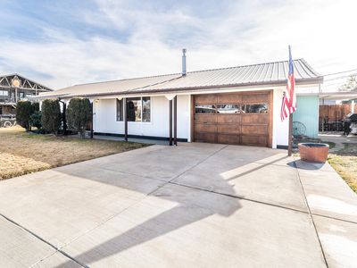 708 NW Greenwood Ave