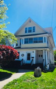 1581 West Broad Street