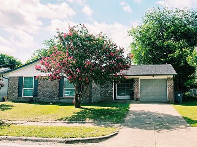 3616 Pacesetter Dr