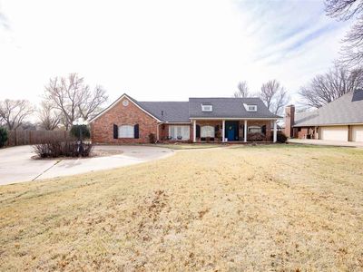 2804 N Pecan Rd