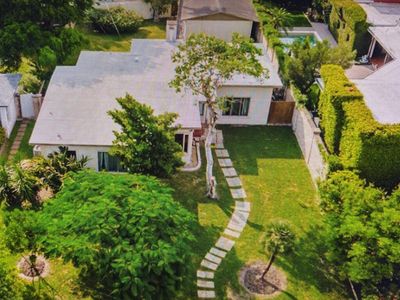 219 Sunset Dr