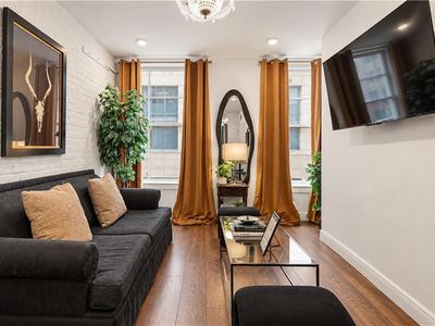 336 Camp St #305