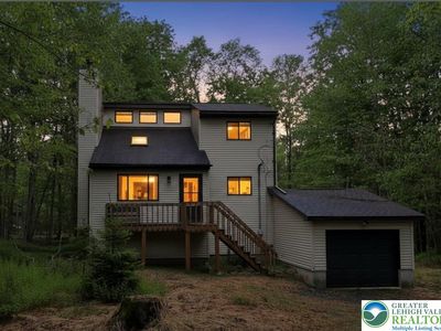 Property at 19 Livingston Ln, Gouldsboro, PA