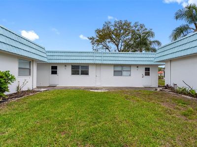1801 Bedford Ln APT 33