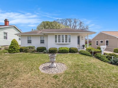 1304 Sussex Dr