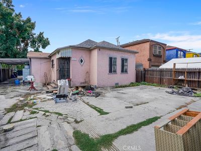 2424 E 115th Pl