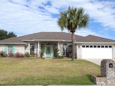 134 Country Manor Rd