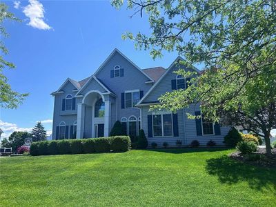 16 Chelsea Dr