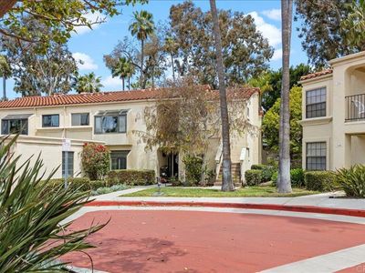 7319 Calle De Fuentes