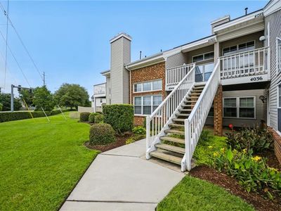 4060 Laurel Green Cir