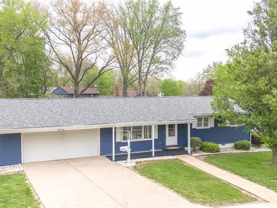 Property at 1433 Thistle Dr, Vandalia, IL