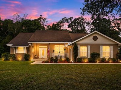 569 NW 40th Ave