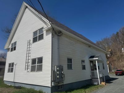 401 Maple Street