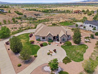 353 Vino Tinto Ln