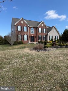 106 Coventry Ln