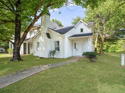 2176 Wellington Cir