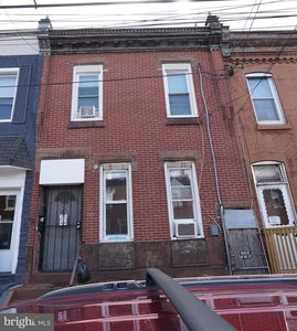 2014 E Clearfield St