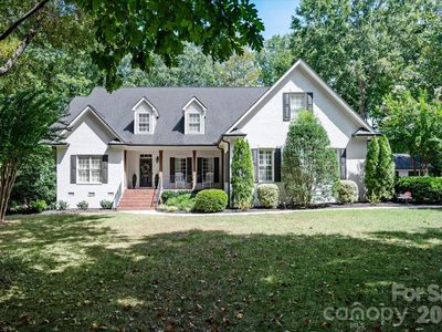 611 Pacer Ln