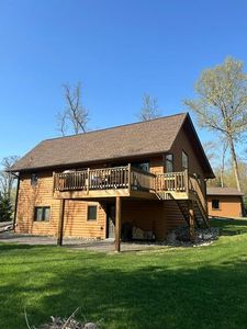 940 Maple Crest Dr NW