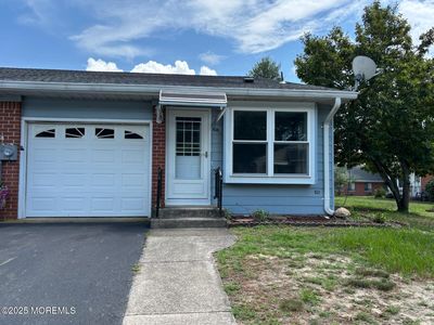 10 Lafayette Drive #B