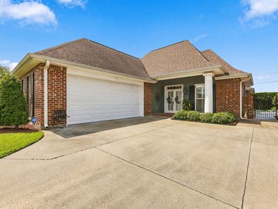 108 Acadia Point Dr