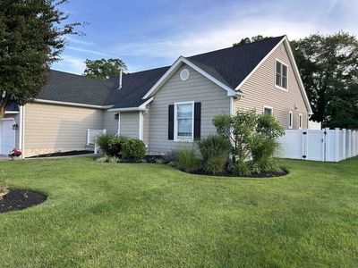 16 Admirals Ct