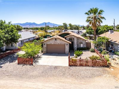 1540 E College Dr