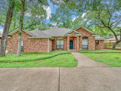 3208 Park Lake Dr
