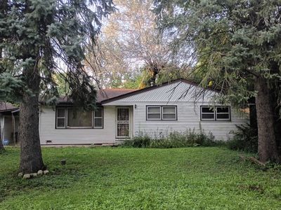 22W254 Irving Park Rd