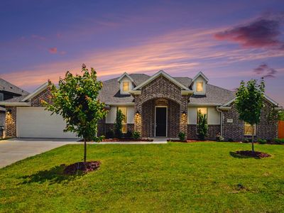 736 Candace Dr