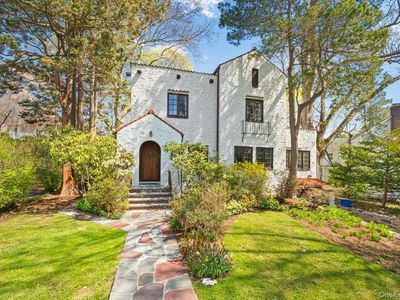 40 Lookout Circle