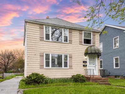 1468 Eleanor Ave